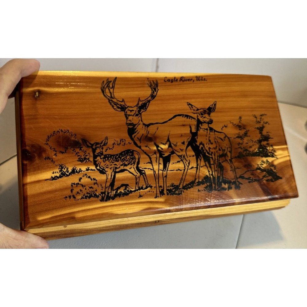 VINTAGE WOODEN Cider Box Forest Dear 10” 5” 3” Hinged Lid Vintage Eagle River Wi